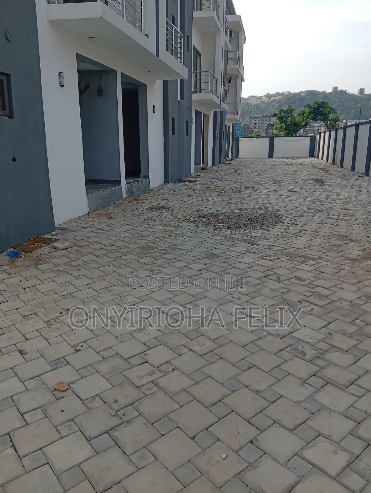 4bdrm Townhouse / Terrace in Katampe Main for rent