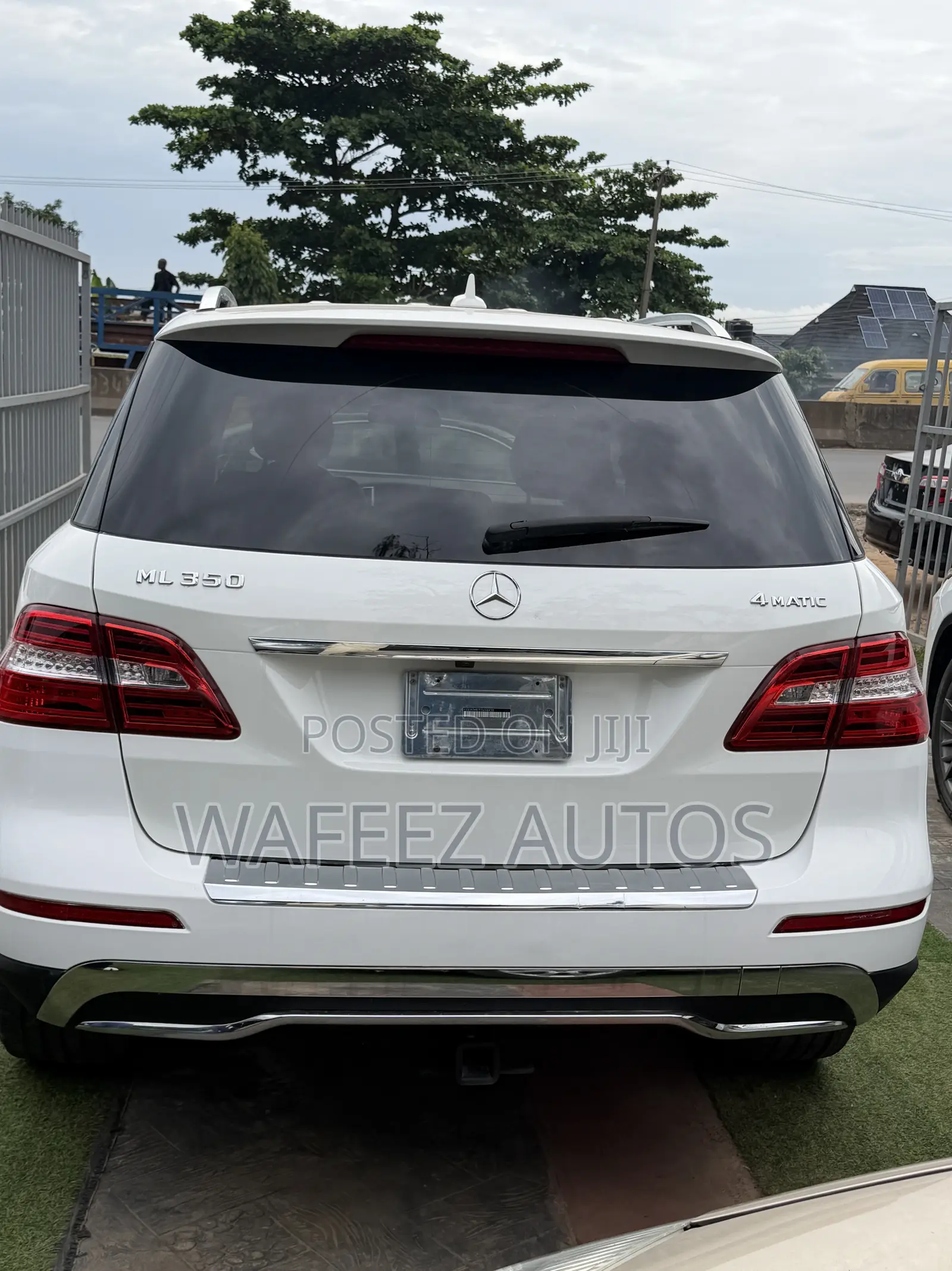 Mercedes-Benz M Class ML350 4MATIC 4dr SUV AWD (3.5L 6cyl 7A) 2015
