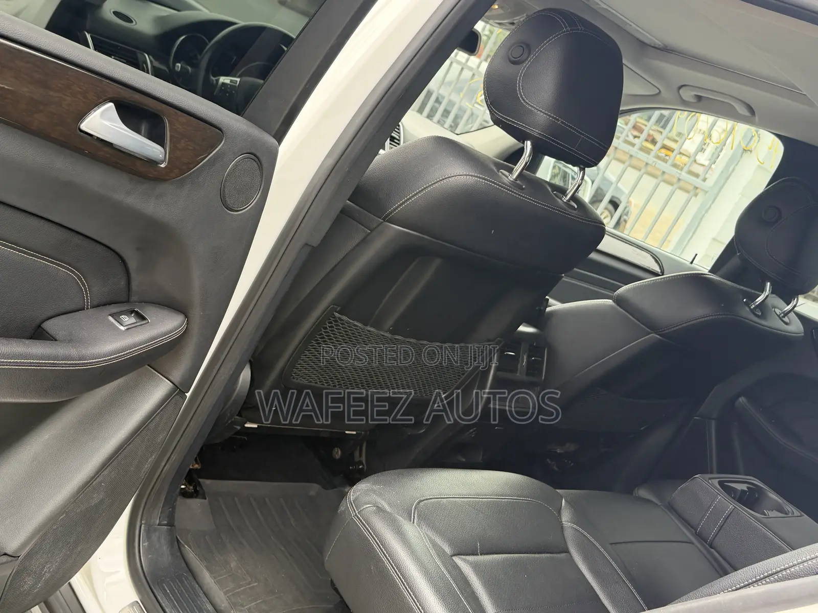 Mercedes-Benz M Class ML350 4MATIC 4dr SUV AWD (3.5L 6cyl 7A) 2015