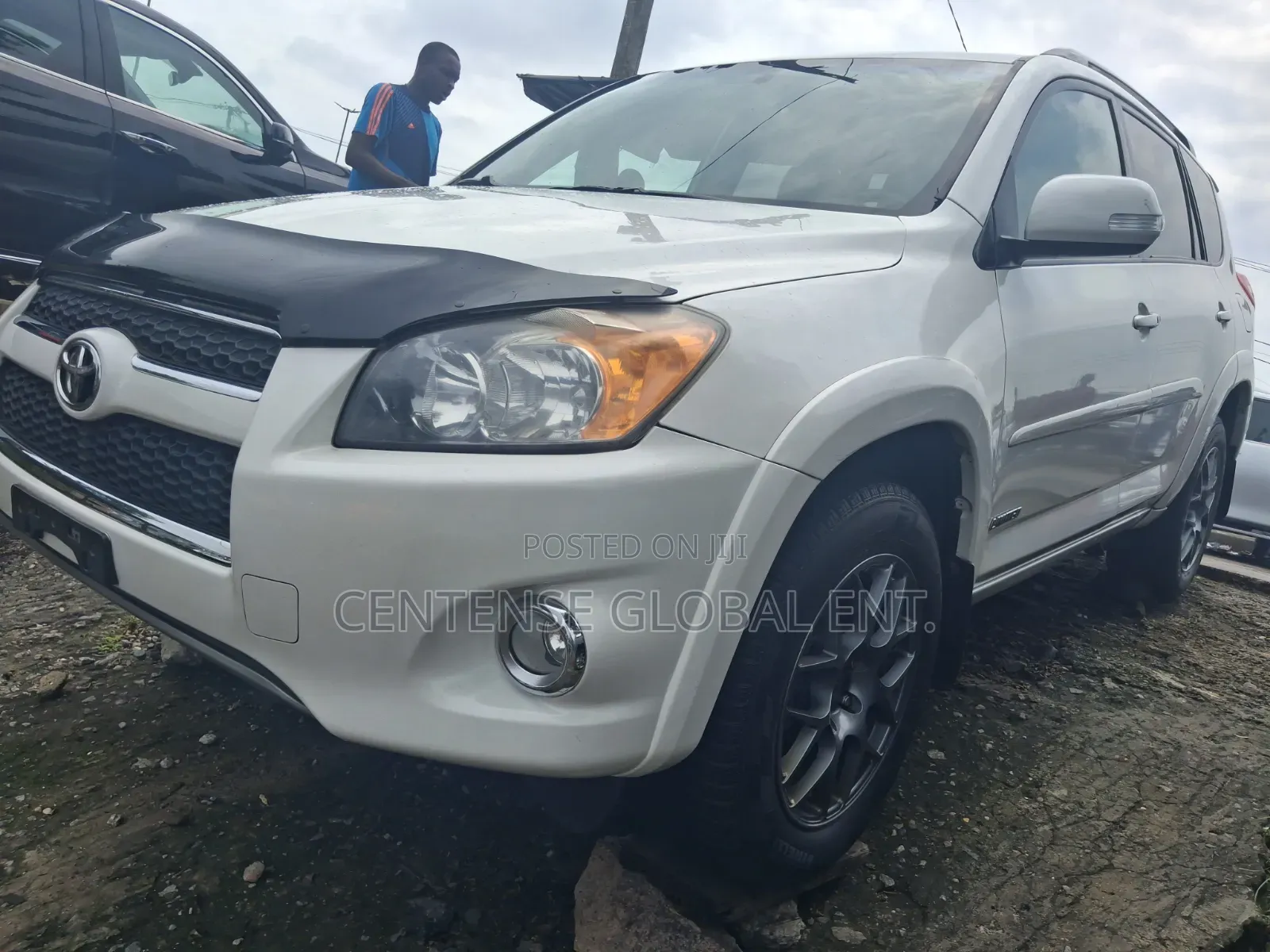 Toyota RAV4 2012 White