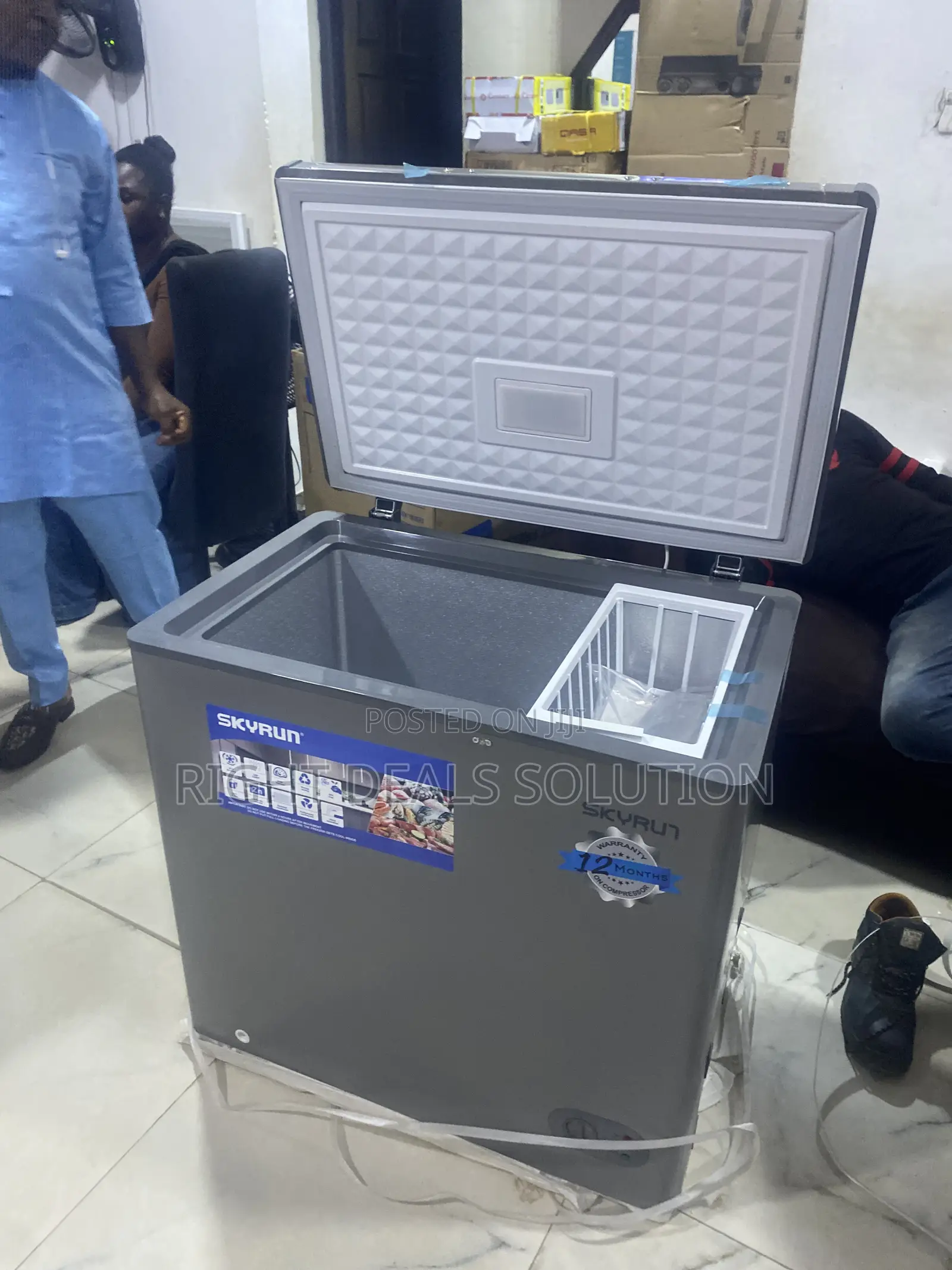 Skyrun 155L Grey Chest Freezer