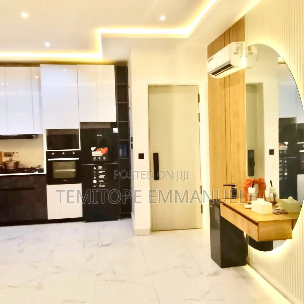 Furnished 2bdrm Apartment in Victoria Island for sale