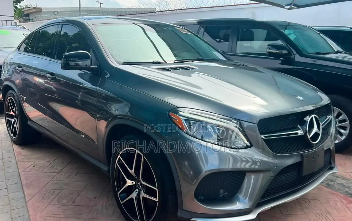 Mercedes-Benz GLE-Class AMG GLE 43 4MATIC 2018 Gray