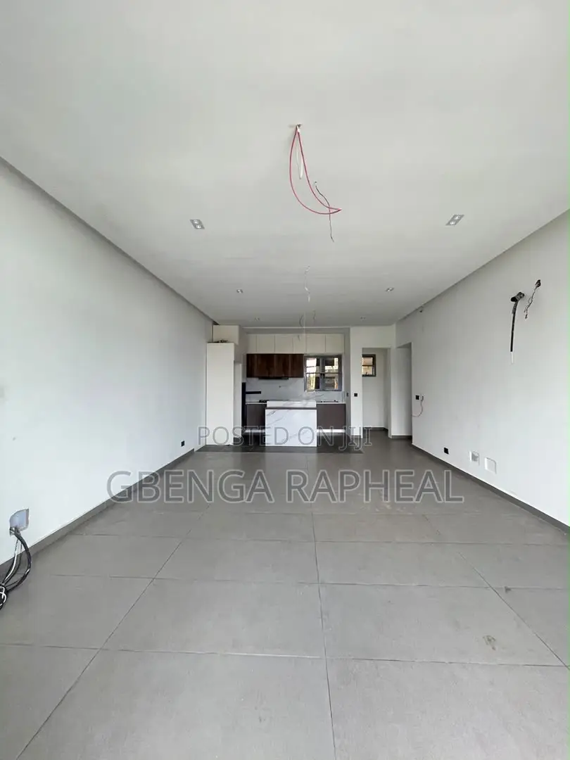 3bdrm Townhouse/Terrace in Lekki Phase One for sale