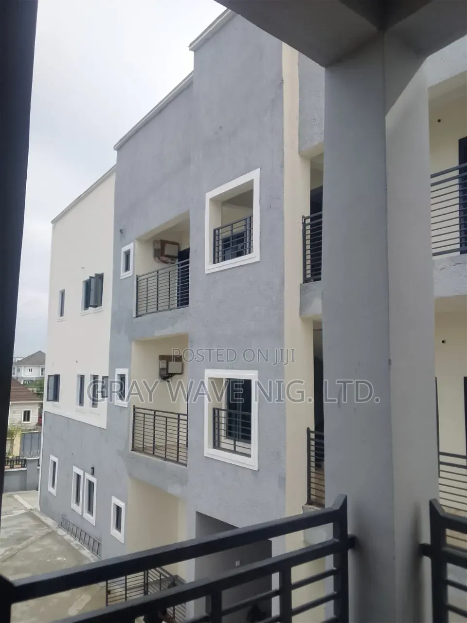 3bdrm Apartment in Sabon Lugbe for rent