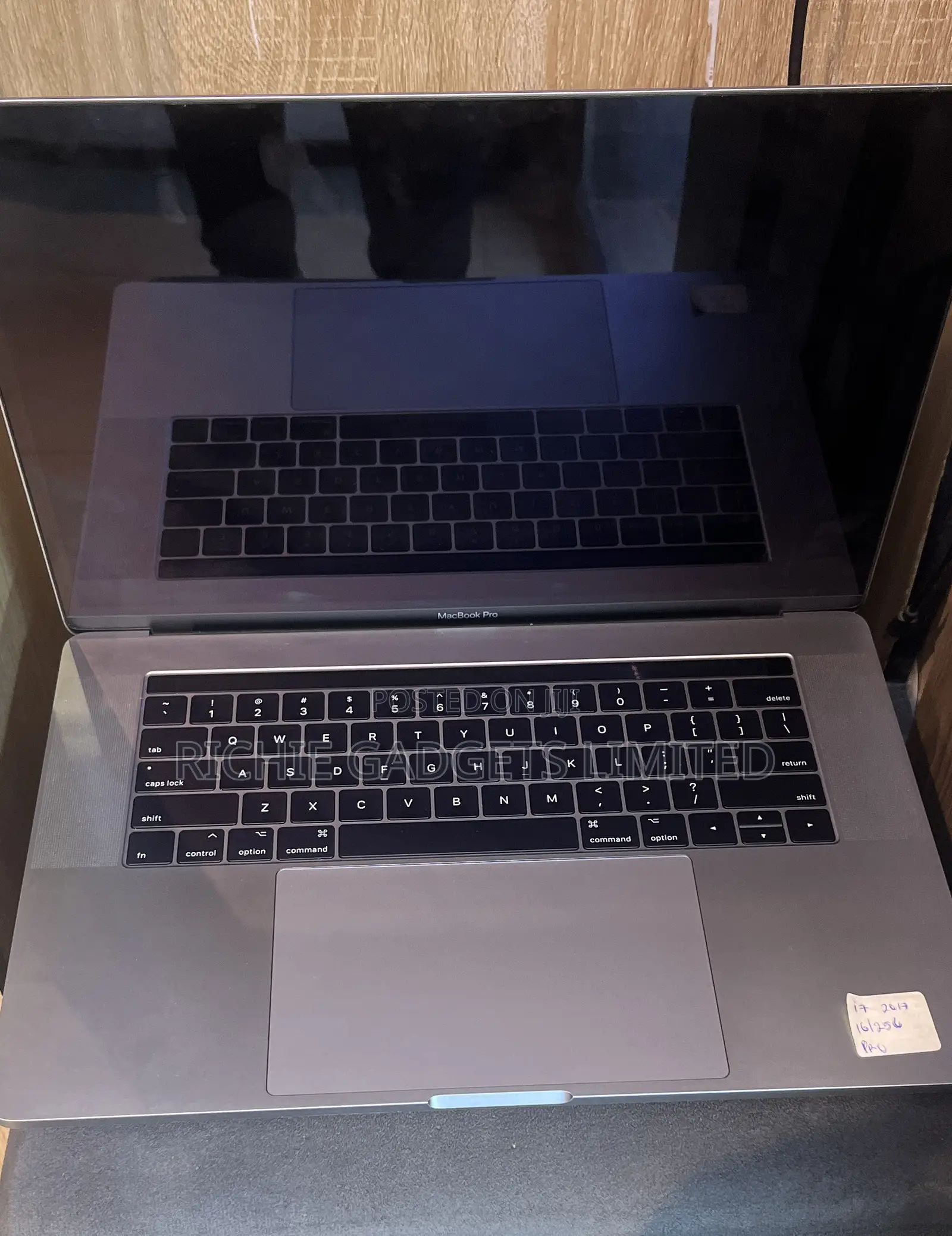 Laptop Apple MacBook 2017 16GB Intel Core i7 SSD 256GB