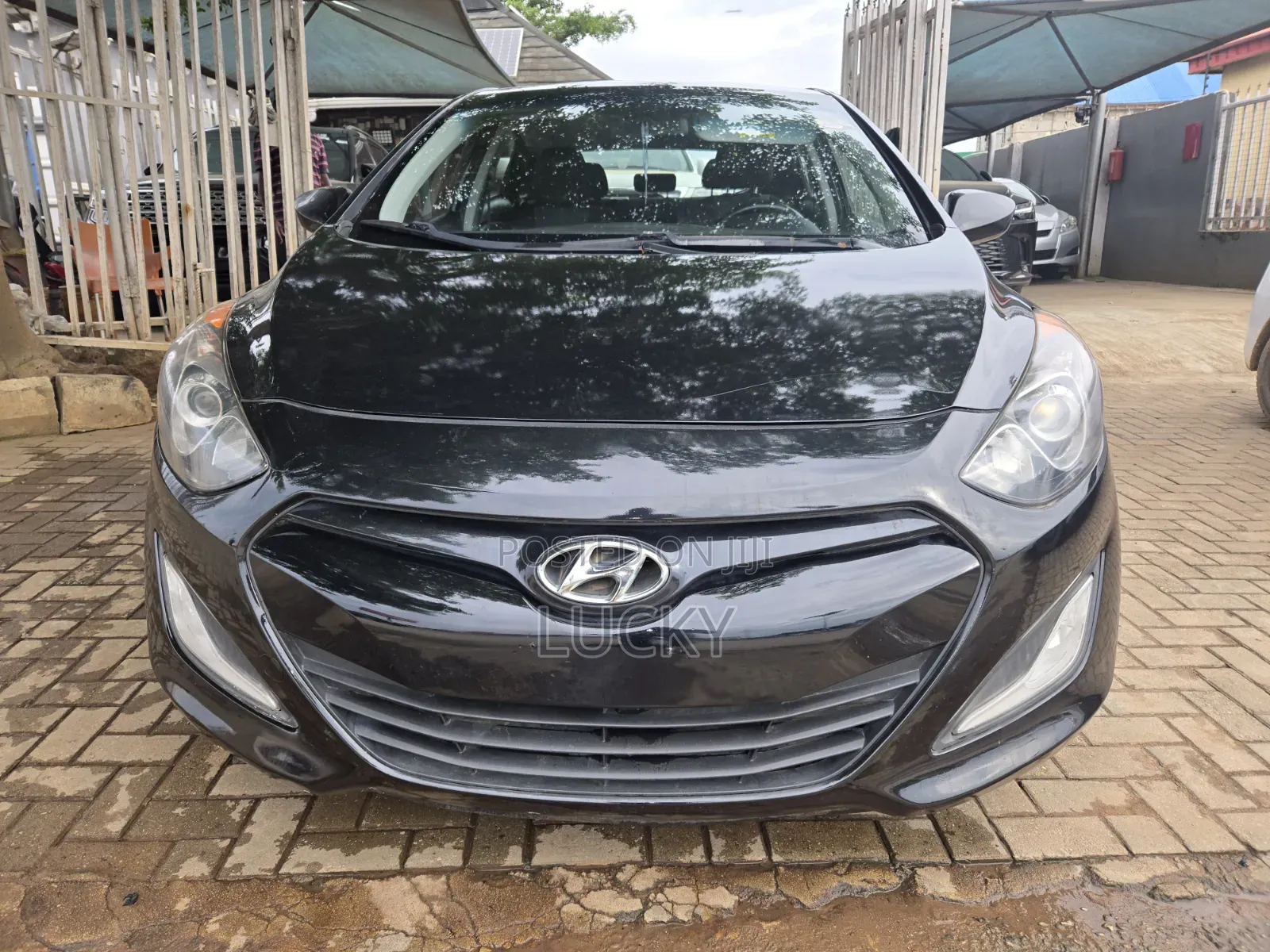 Hyundai Elantra 2013 Black