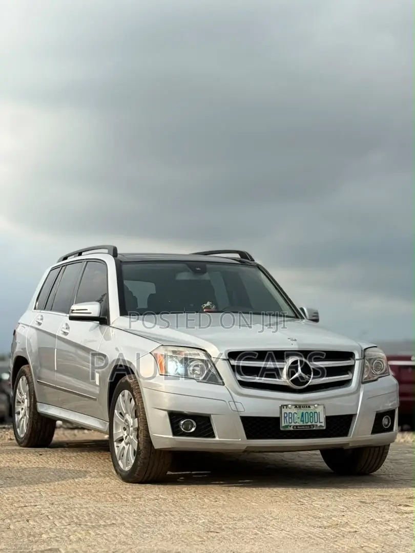 Mercedes-Benz GLK-Class 350 2012 Silver