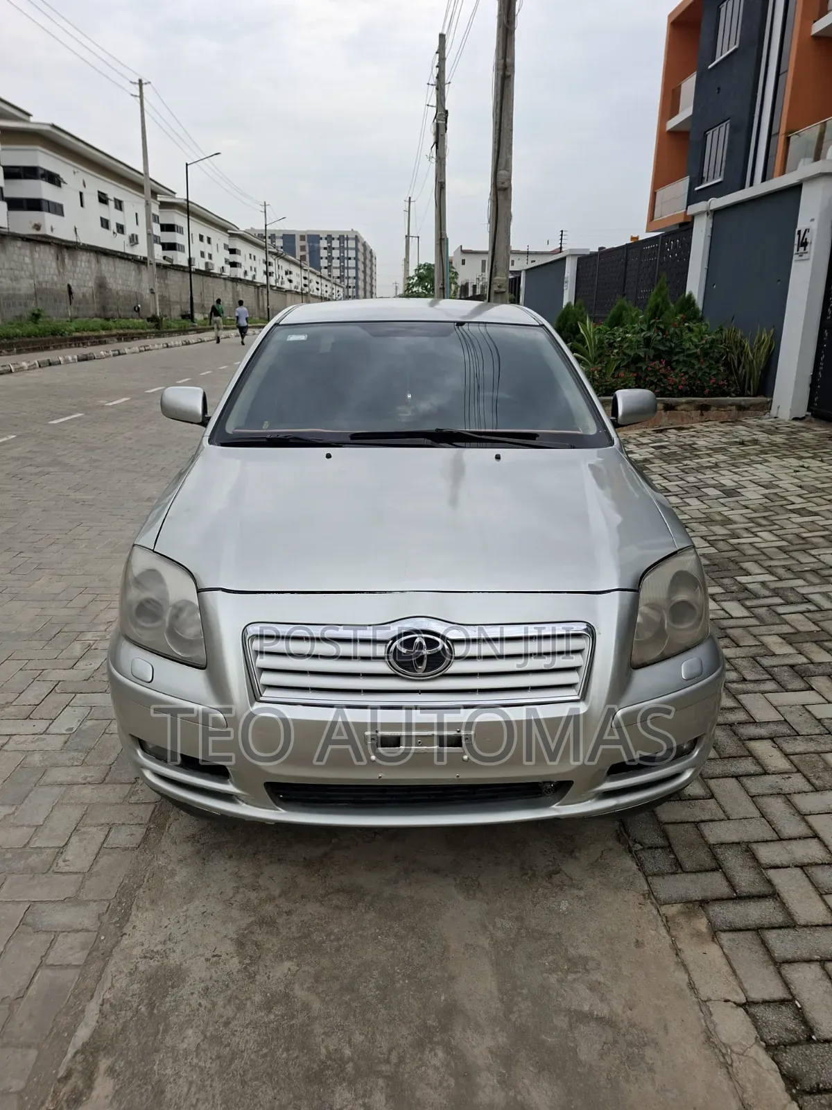 Toyota Avensis 2004 Silver