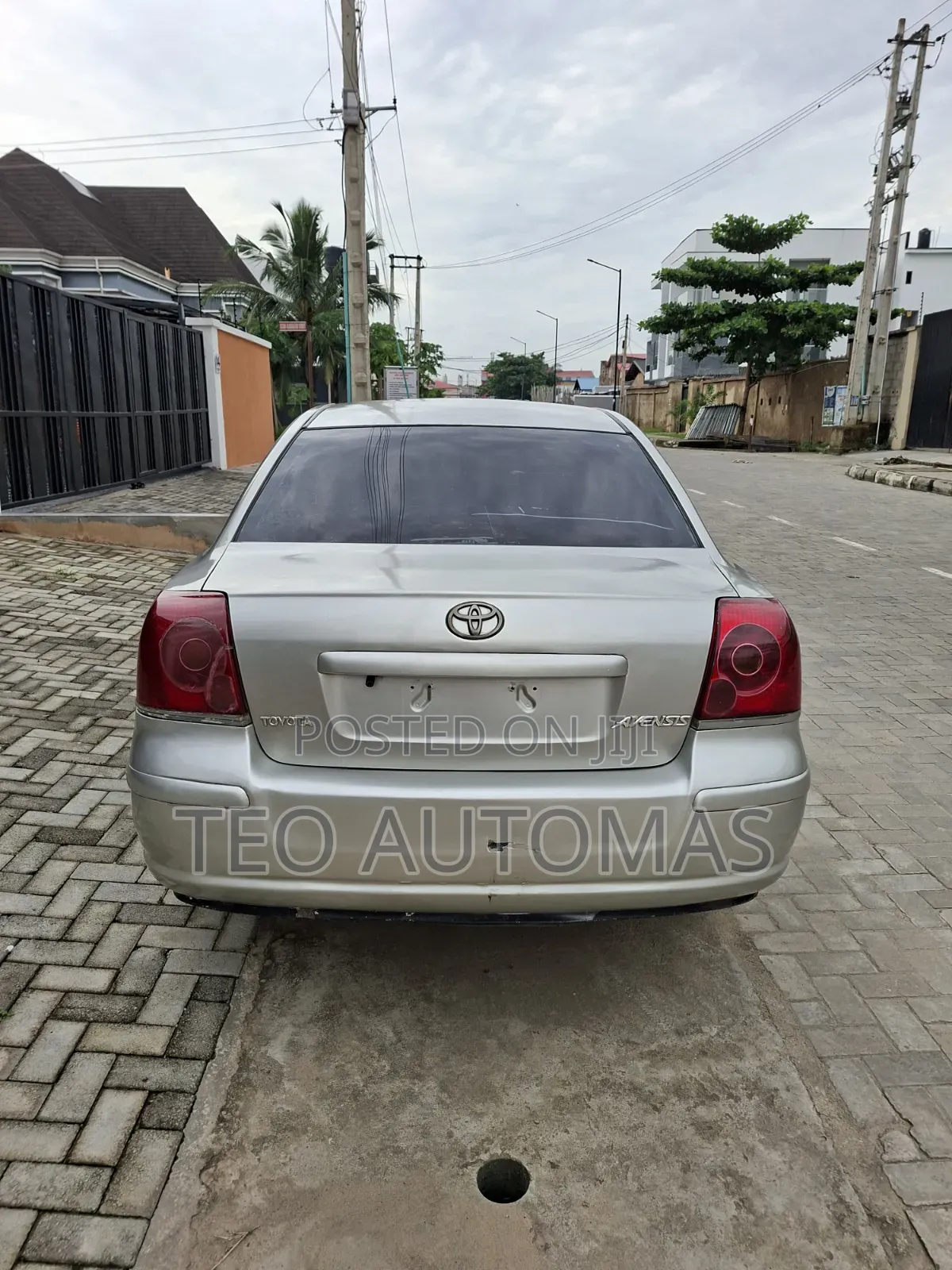 Toyota Avensis 2004 Silver
