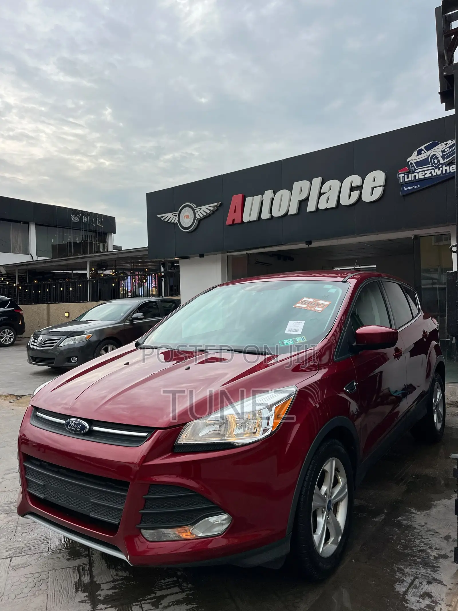 Ford Escape SE 4dr SUV (1.6L 4cyl Turbo 6A) 2014 Red