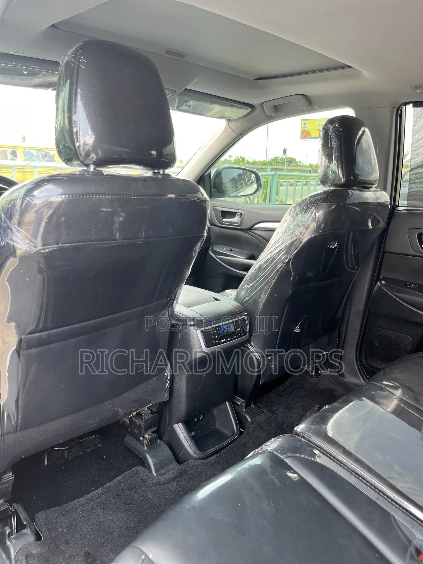 Toyota Highlander XLE 2019 White