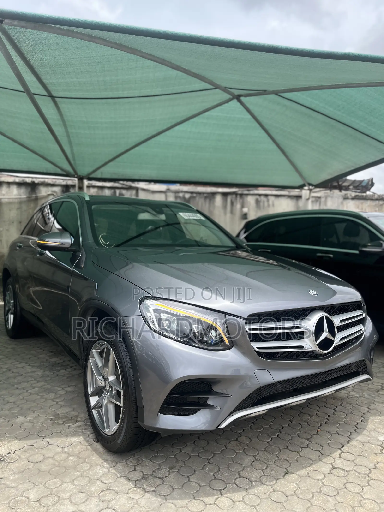 Mercedes-Benz GLC-Class 2016 Gray