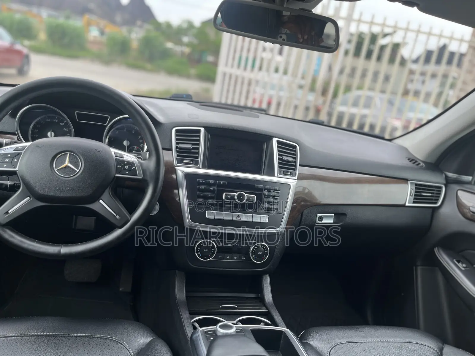 Mercedes-Benz M Class 2014 Black