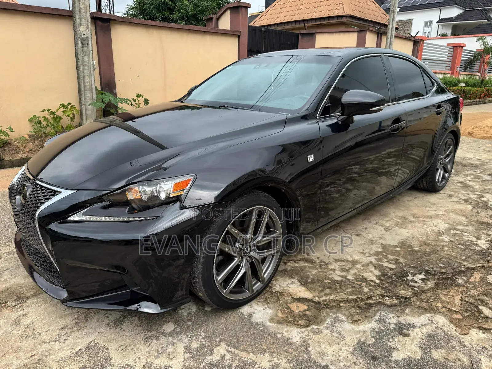 Lexus IS 350 AWD 2016 Black
