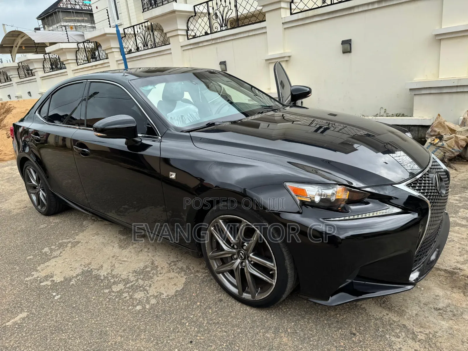 Lexus IS 350 AWD 2016 Black
