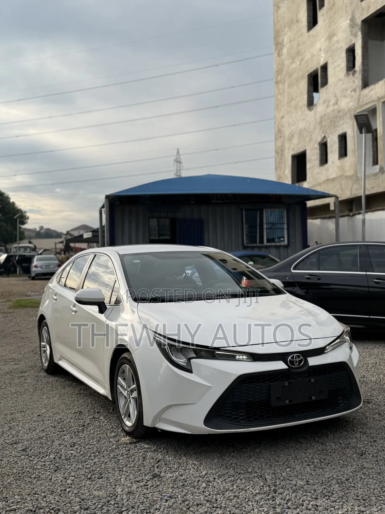 Toyota Corolla LE 2022 White
