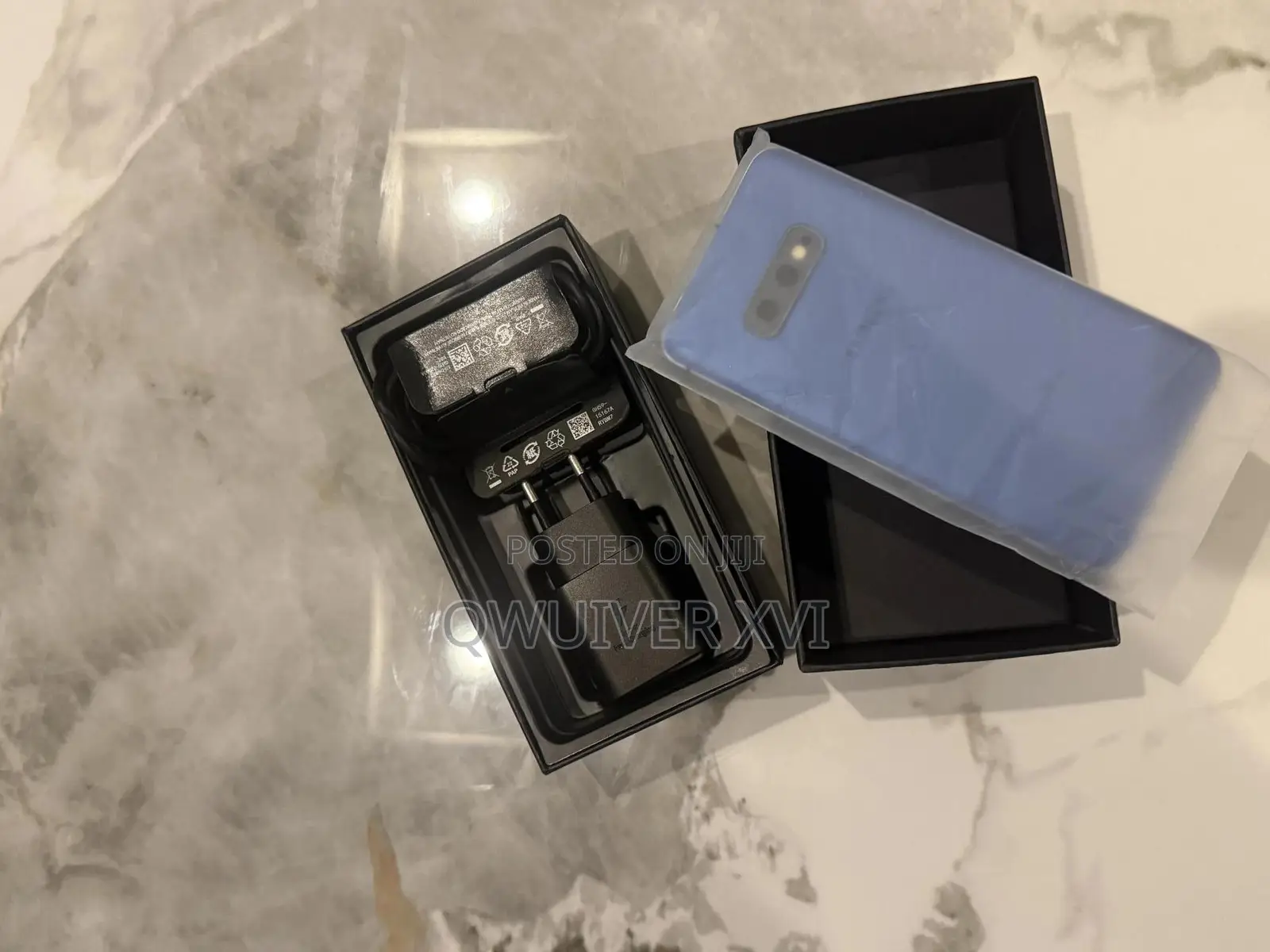 Samsung Galaxy S10e 128 GB Blue