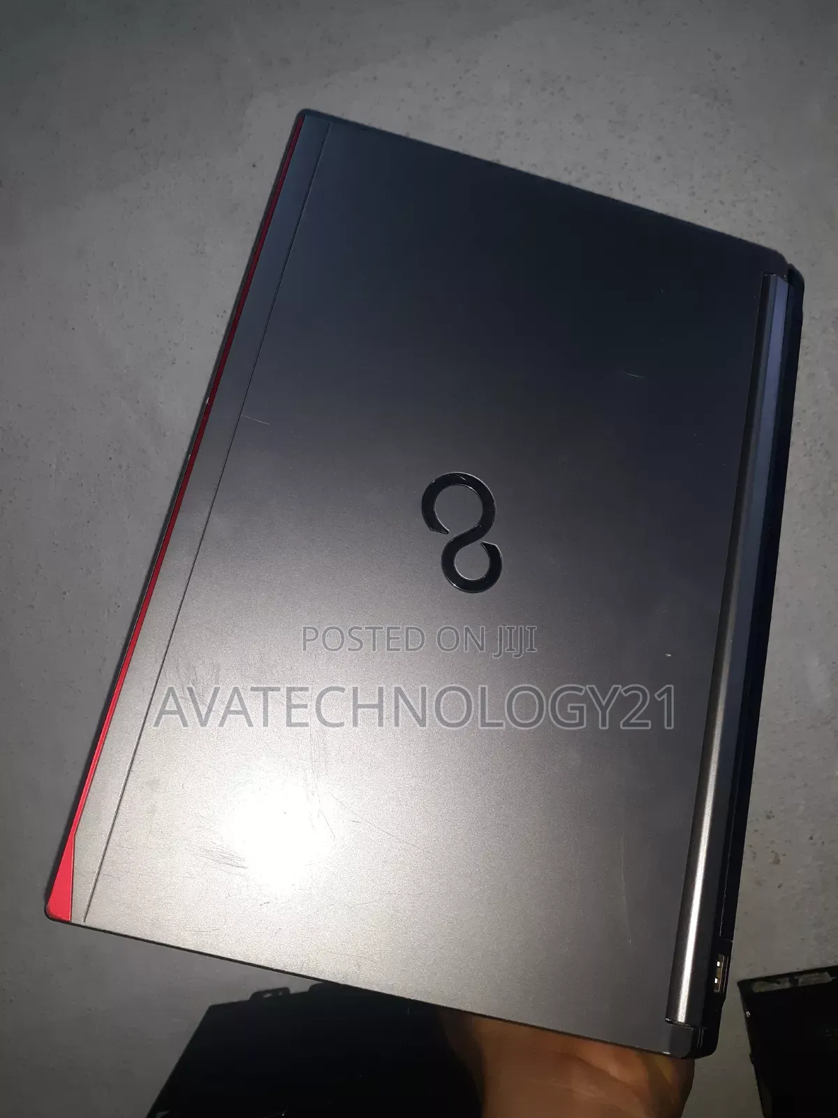 Laptop Fujitsu Lifebook E448 4GB Intel Core i5 SSD 500GB