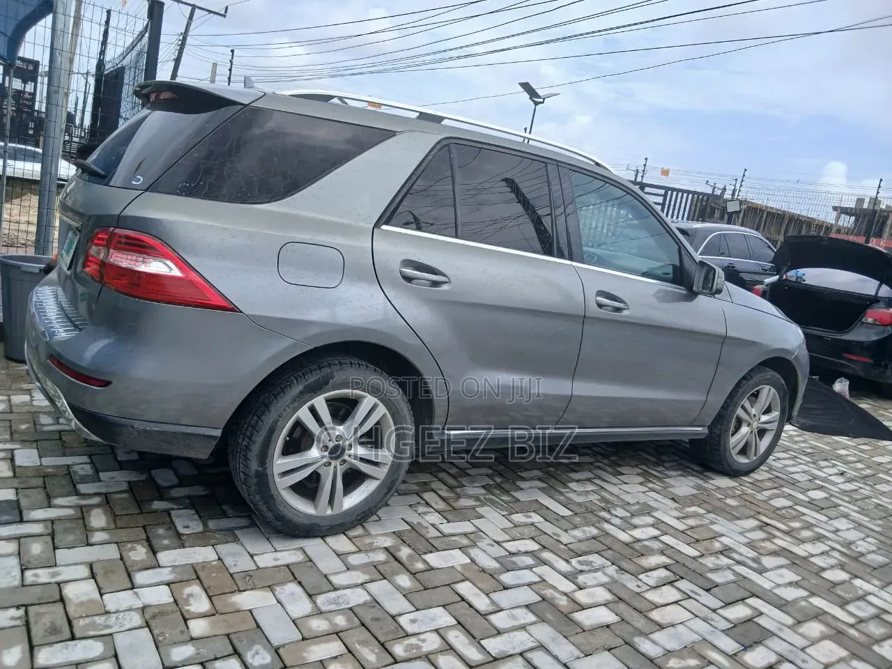 Mercedes-Benz M Class ML350 4dr SUV (3.5L 6cyl 7A) 2014 Gray