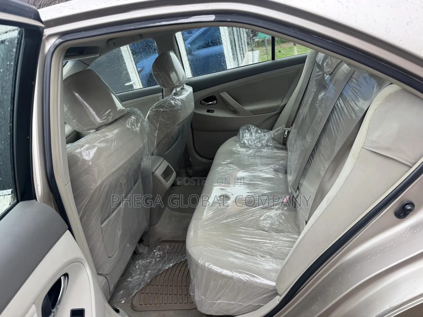 Toyota Camry LE 4dr Sedan (2.4L 4cyl 5A) 2008 Gold