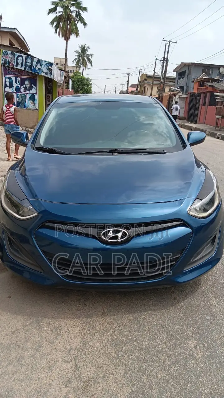 Hyundai Elantra 2014 Blue