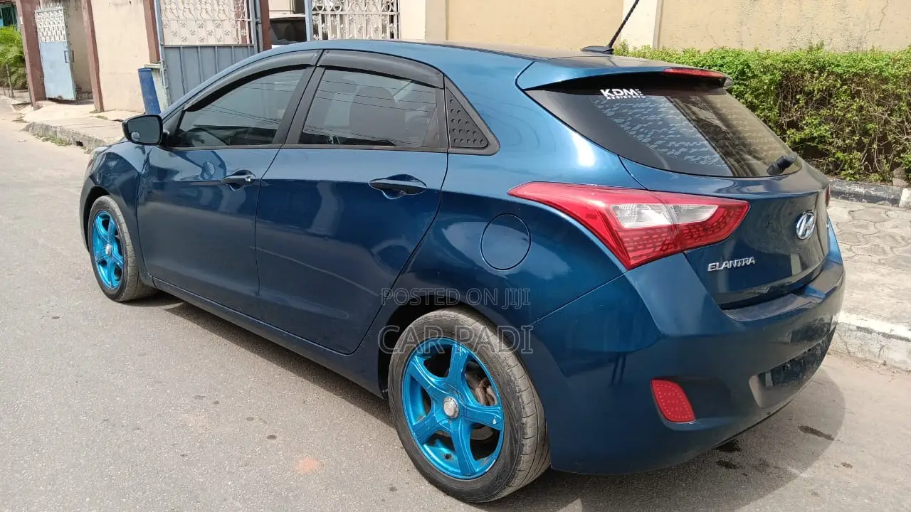 Hyundai Elantra 2014 Blue