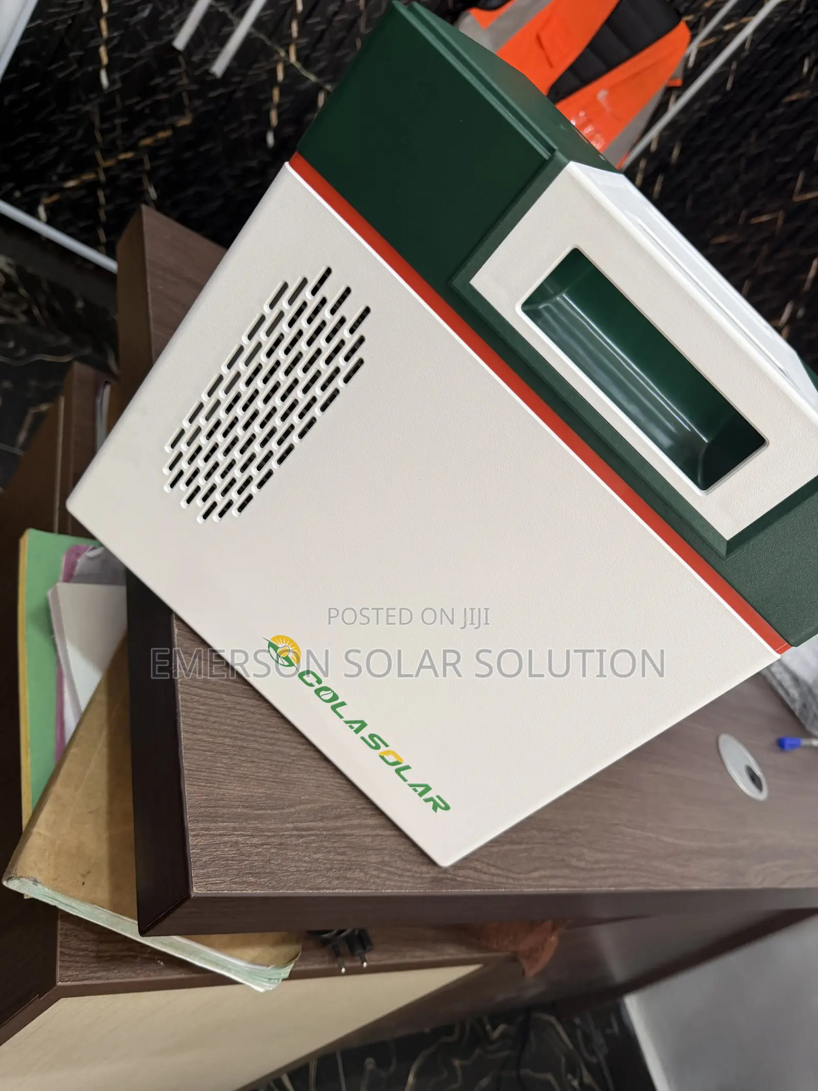 Solar Generator Cola Solar Product With 2kwh (2000w)
