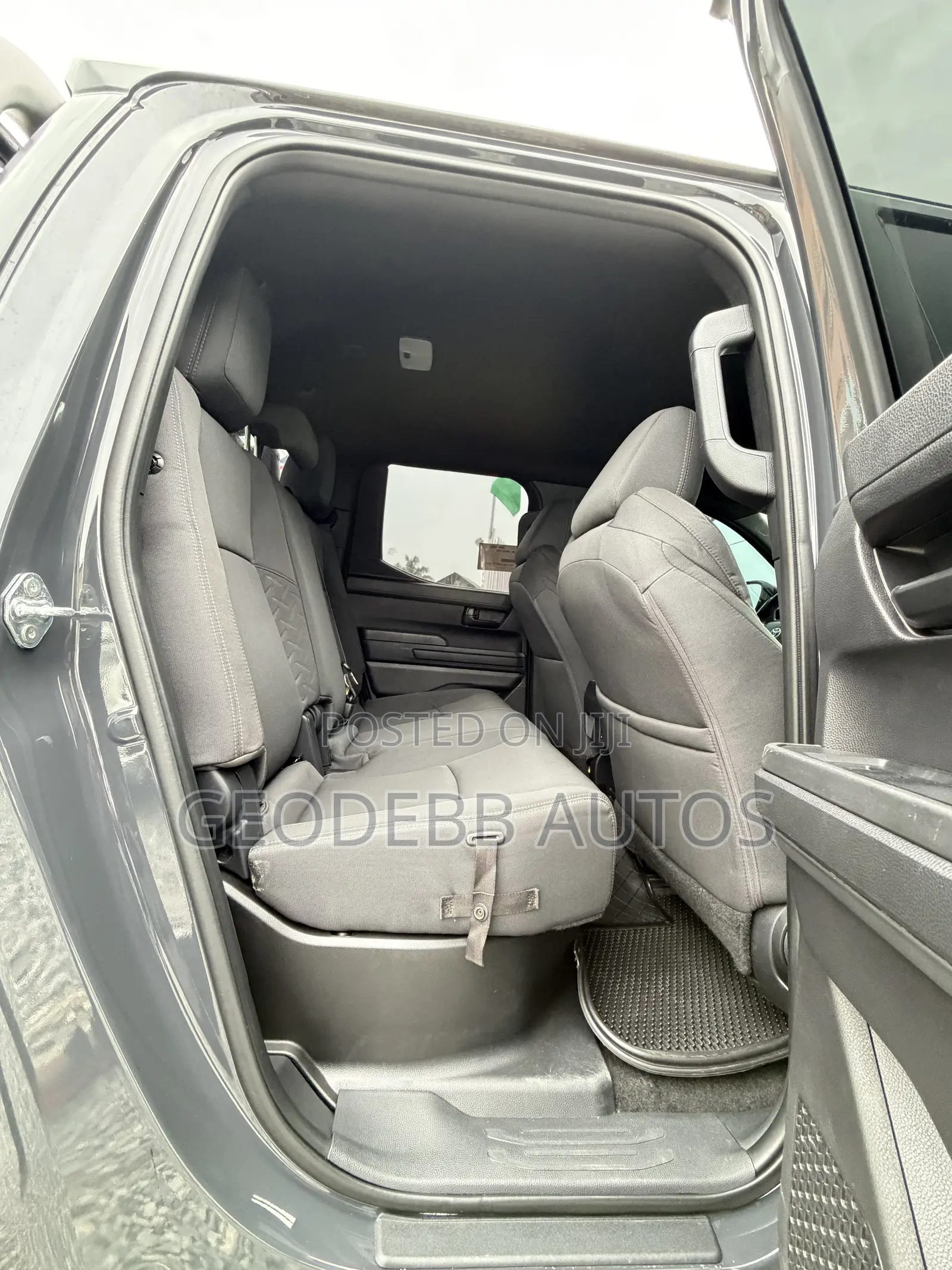 Toyota Tacoma TRD Sport Double Cab 4WD 5.0 ft. SB (Automatic) 2025