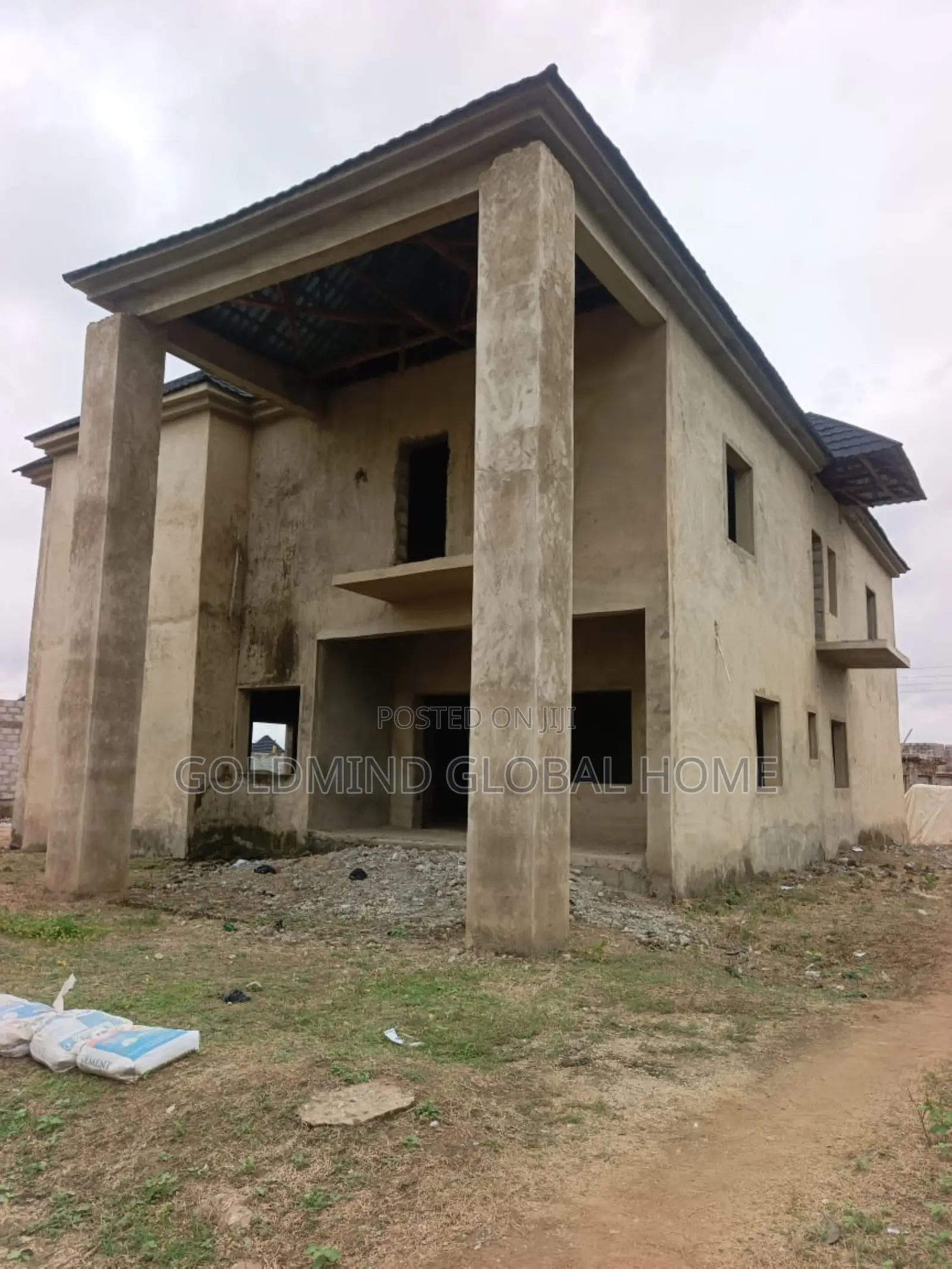 5bdrm Duplex in Lugbe District., FHA for sale