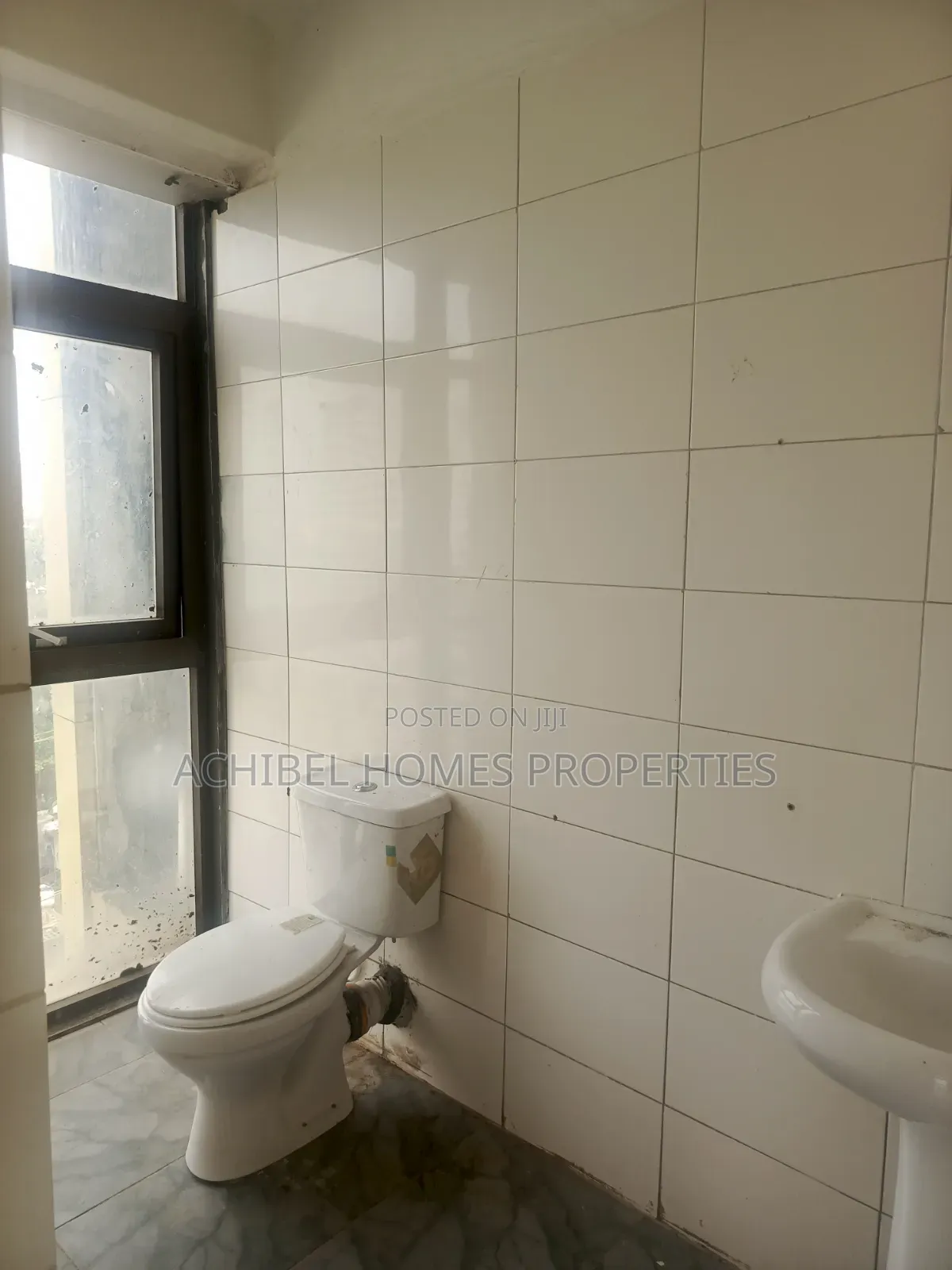 A 135 Square Meter Office Space in Victoria Island