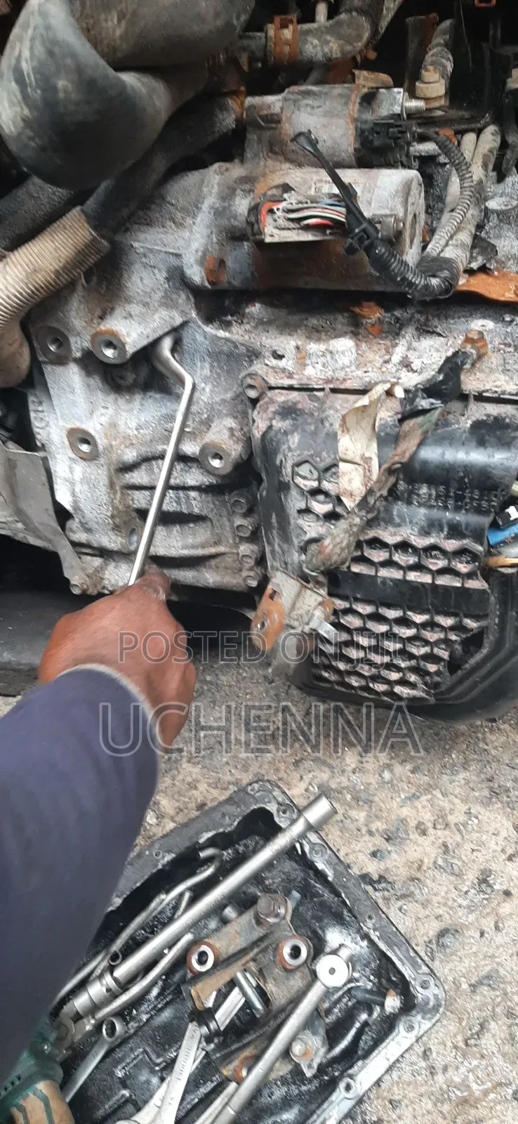Automatic 30 Pin V6 Gearbox