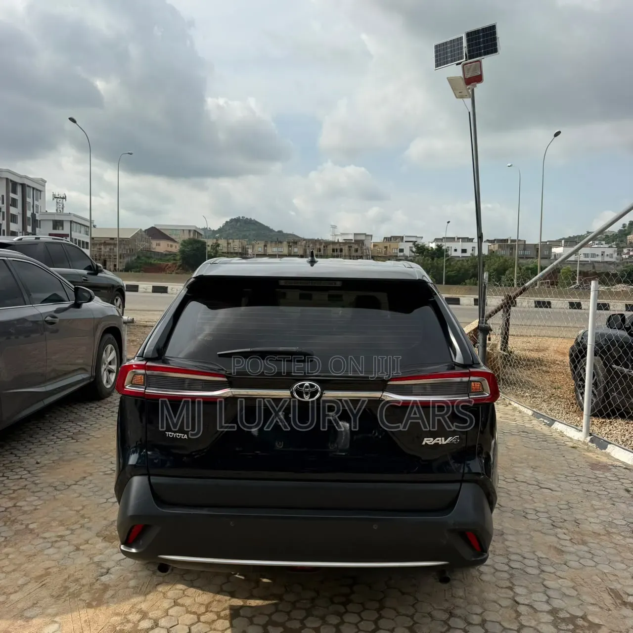 Ford Explorer 2021 Black