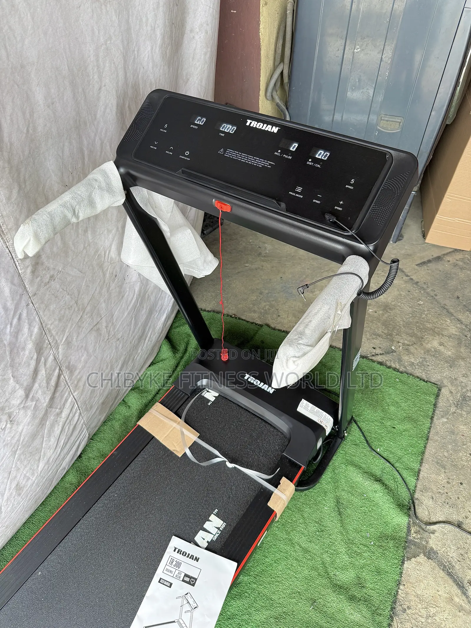 3hp Brand New Trojan Treadmill With Auto Incline (150kg Userweight)