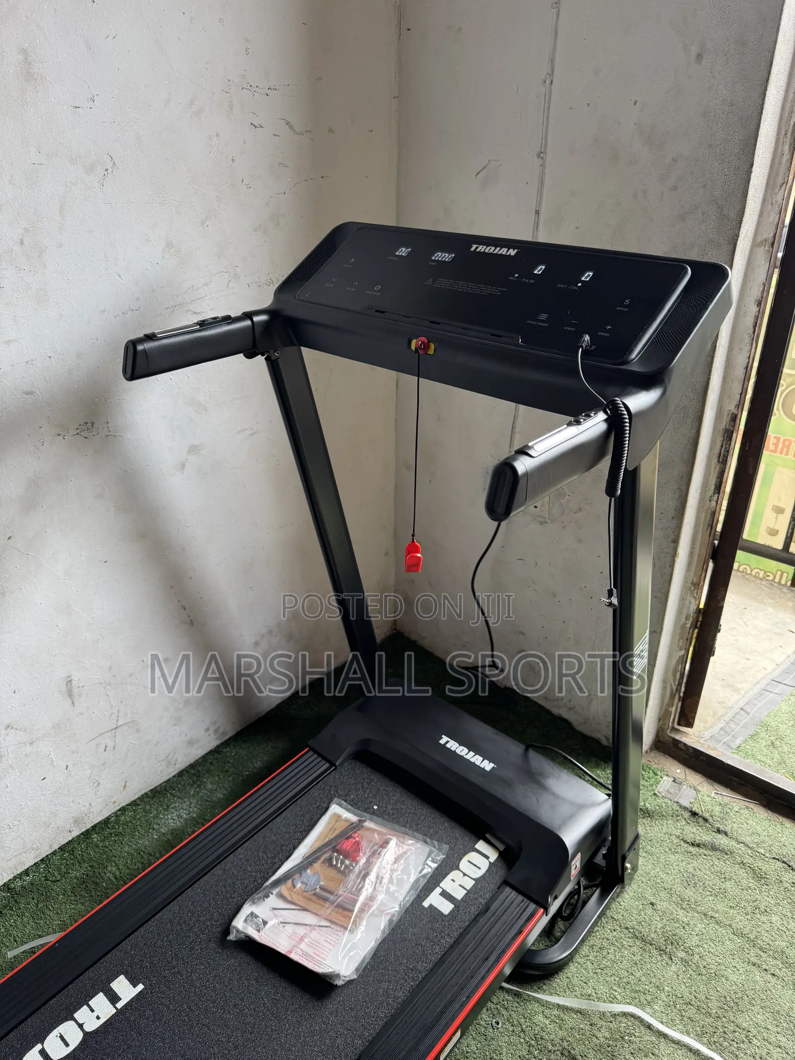 3hp Brand New Trojan Treadmill With Incline and Mp3