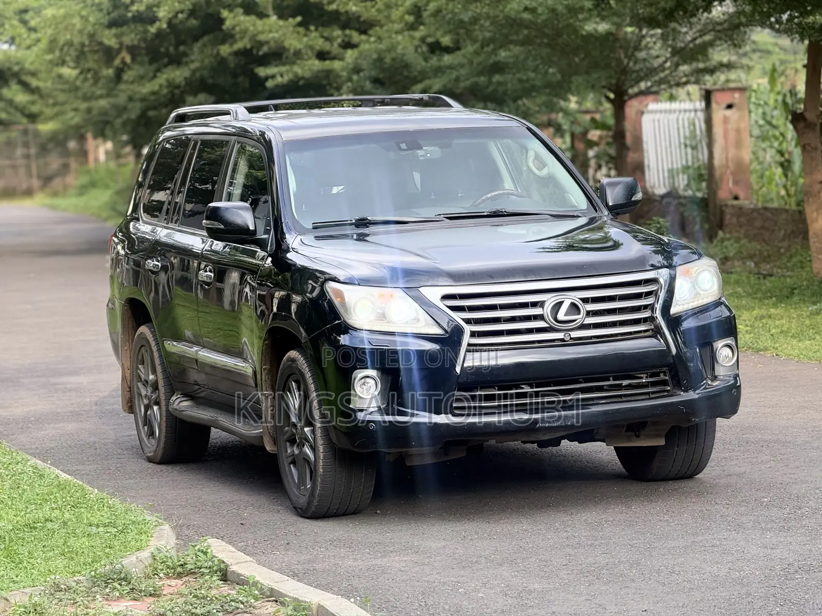 Lexus LX 570 AWD 2015 Black
