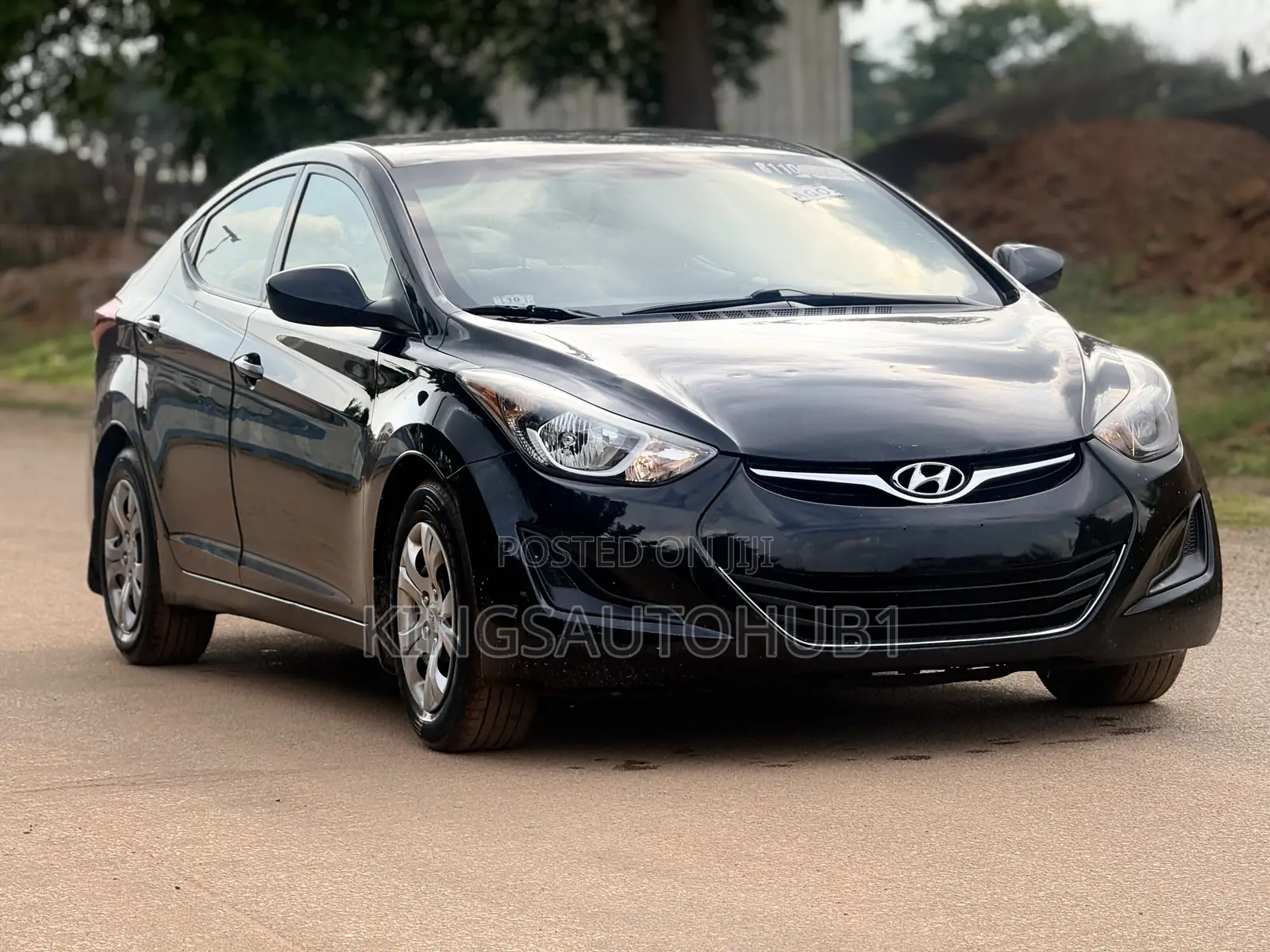 Hyundai Elantra 2016 Black