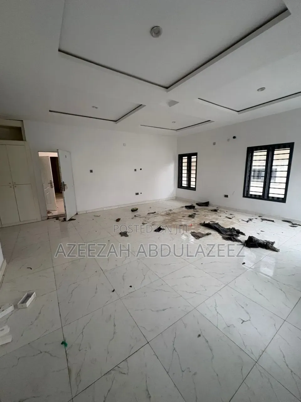 5bdrm Duplex in Sabon Lugbe for rent