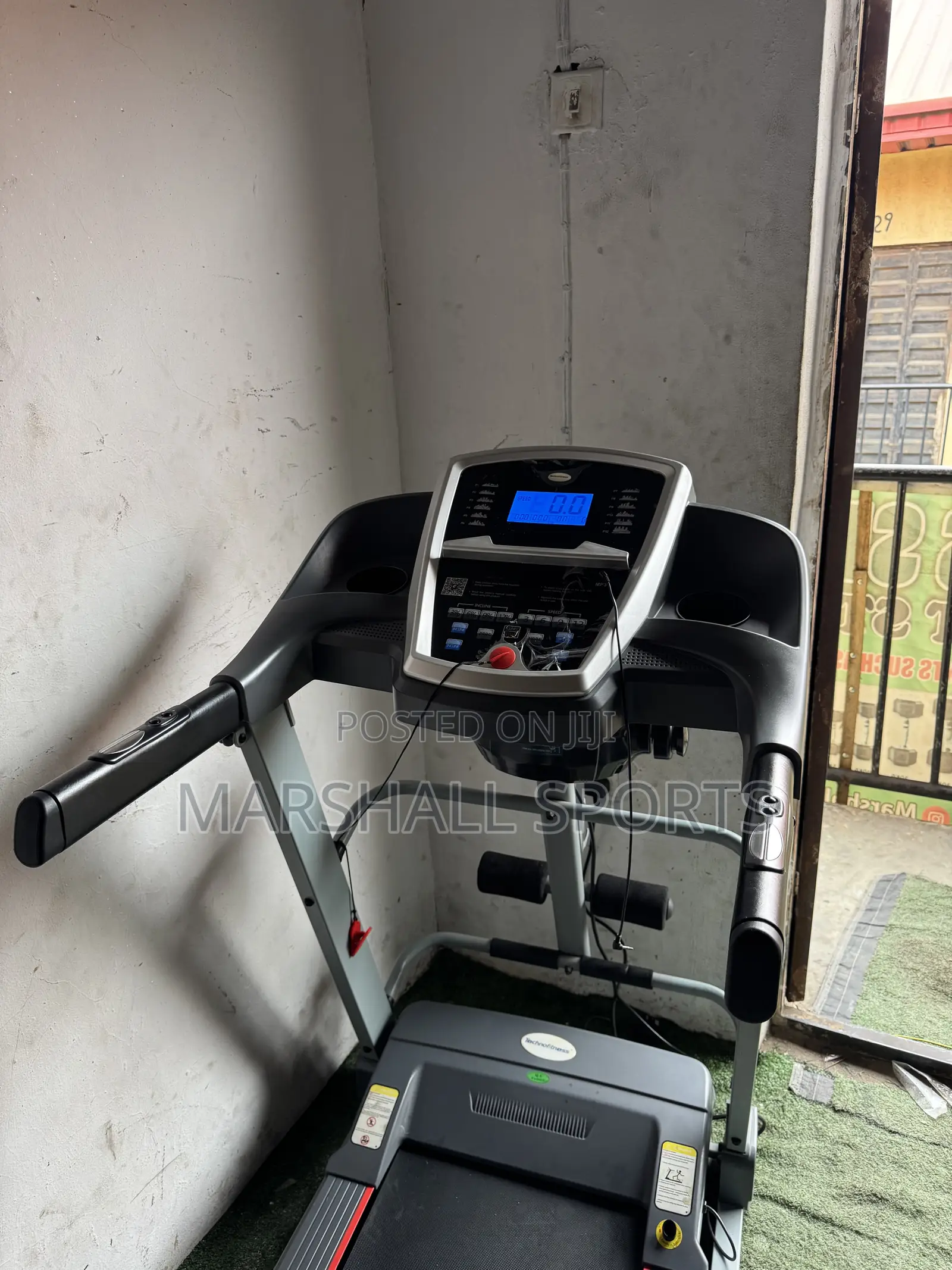3hp Treadmill With Incline and Mp3