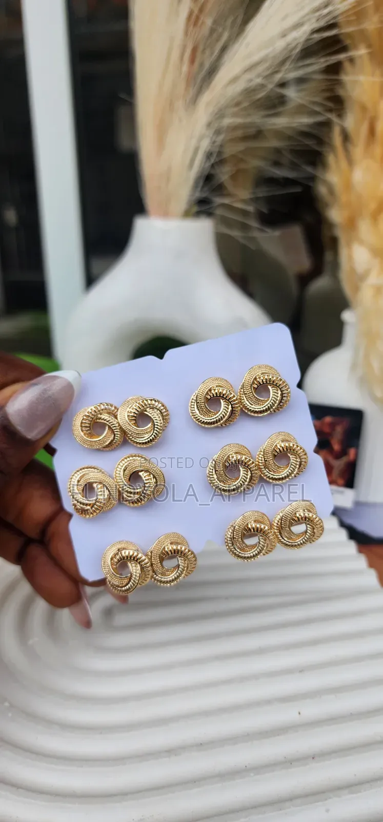 Bloom Pin Casual Earring