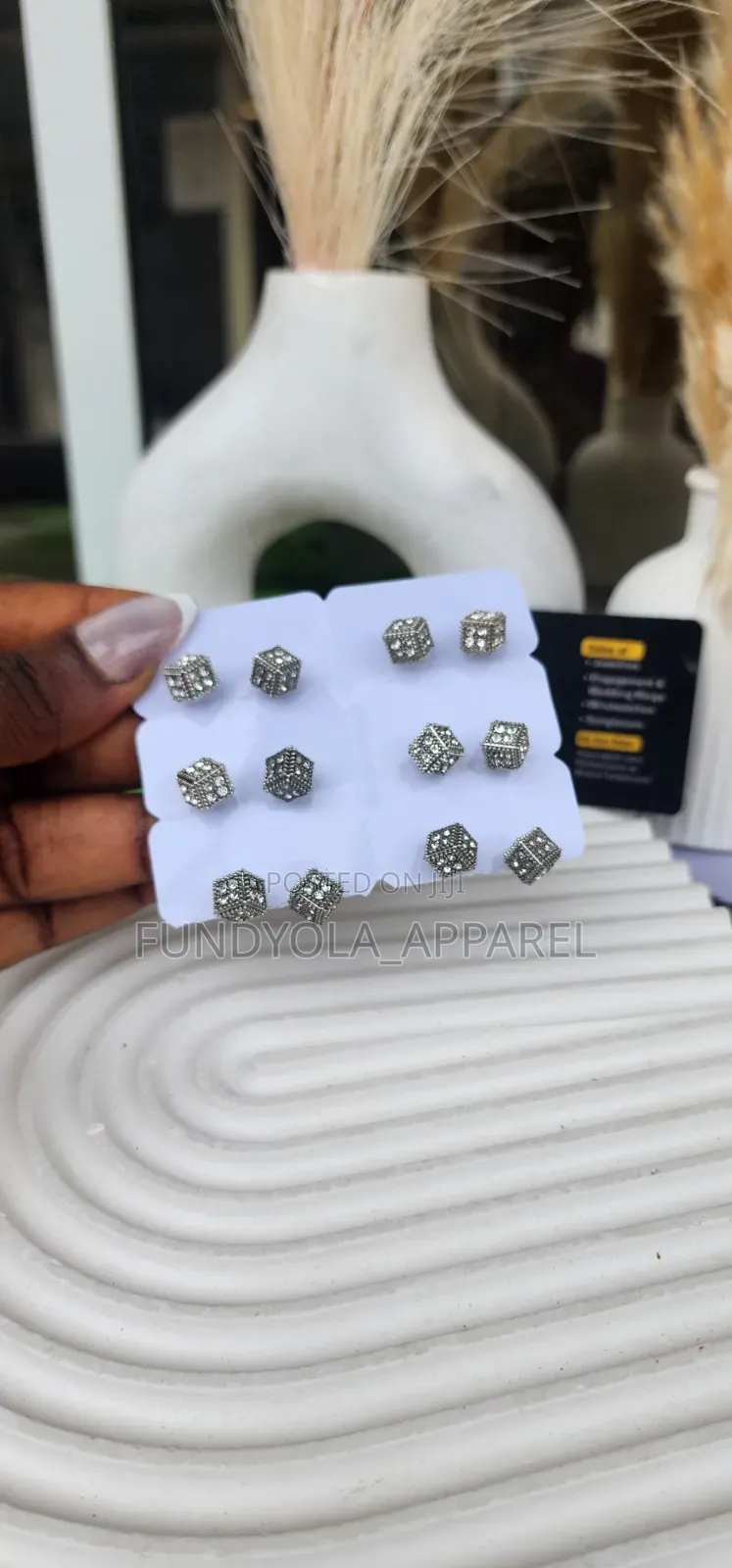 Silver Cube Style Pin Earring