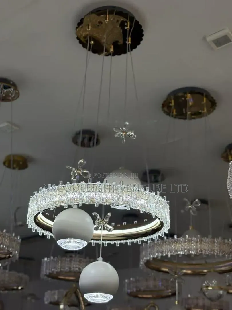 Modern Luxury LED Ring Chandelier With Crystal and Globe Pendants