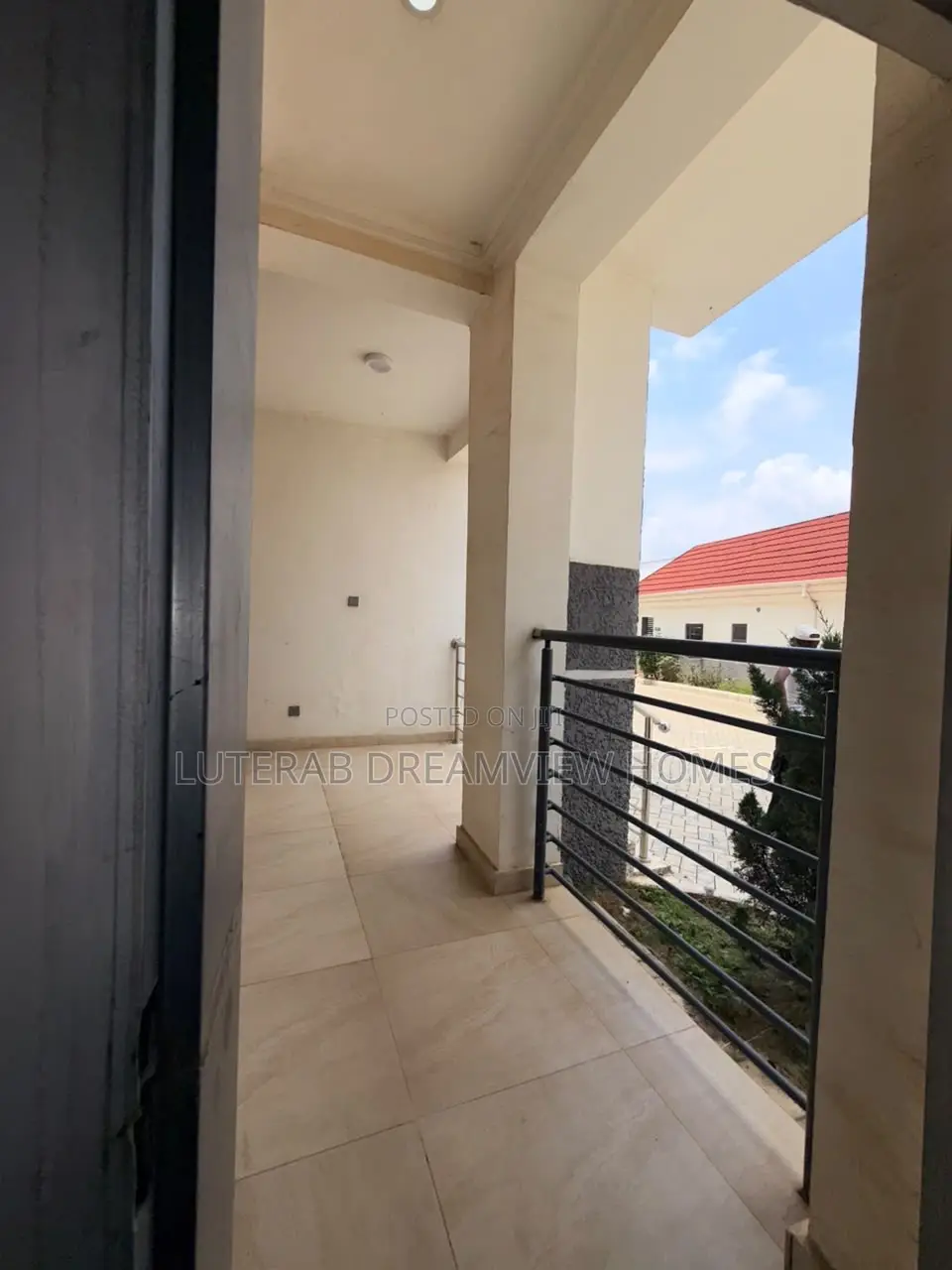 3bdrm Apartment in Jahi Main for rent