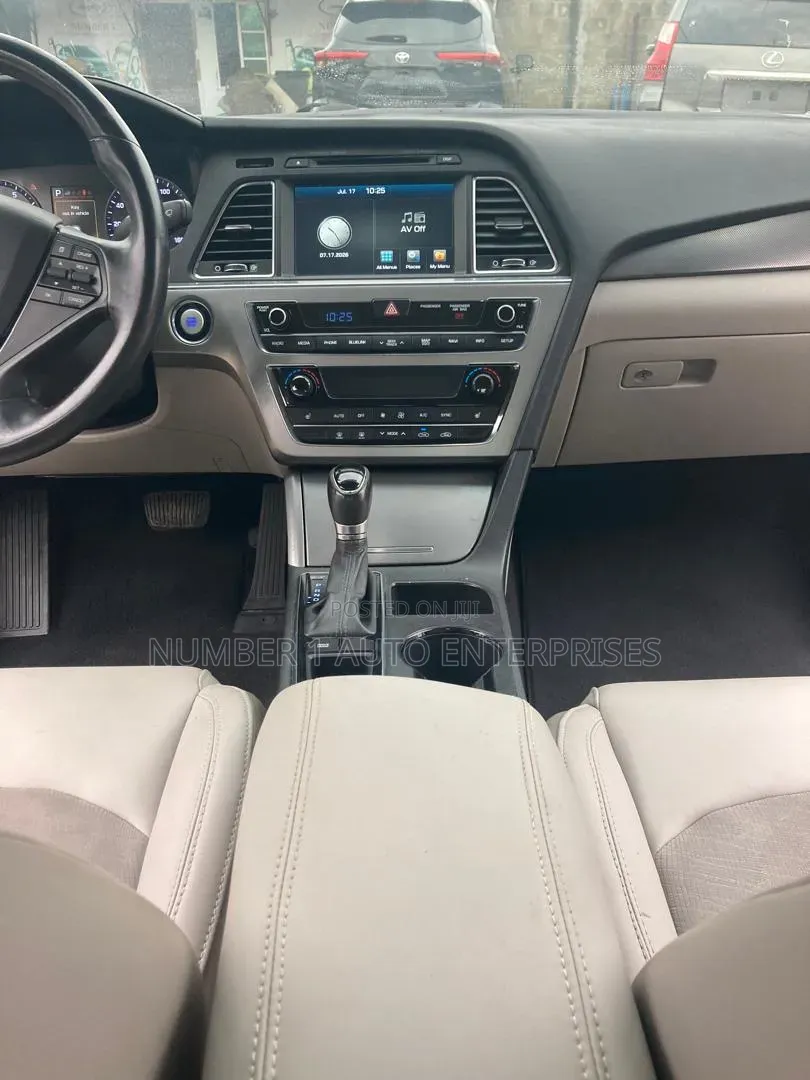 Hyundai Sonata SE 4dr Sedan (2.4L 4cyl 6A) 2015 Green