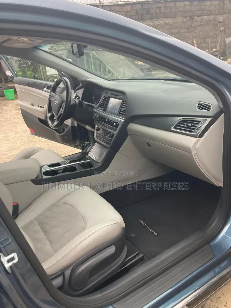 Hyundai Sonata SE 4dr Sedan (2.4L 4cyl 6A) 2015 Green