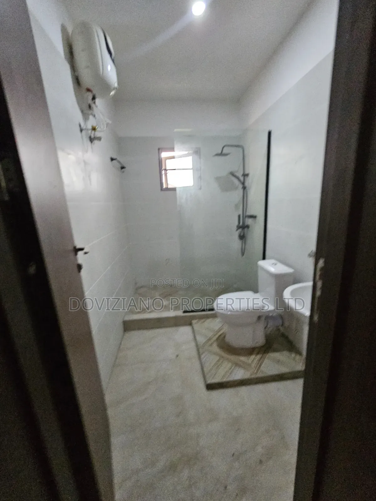 5bdrm Duplex in Lekki Phase 1 for rent
