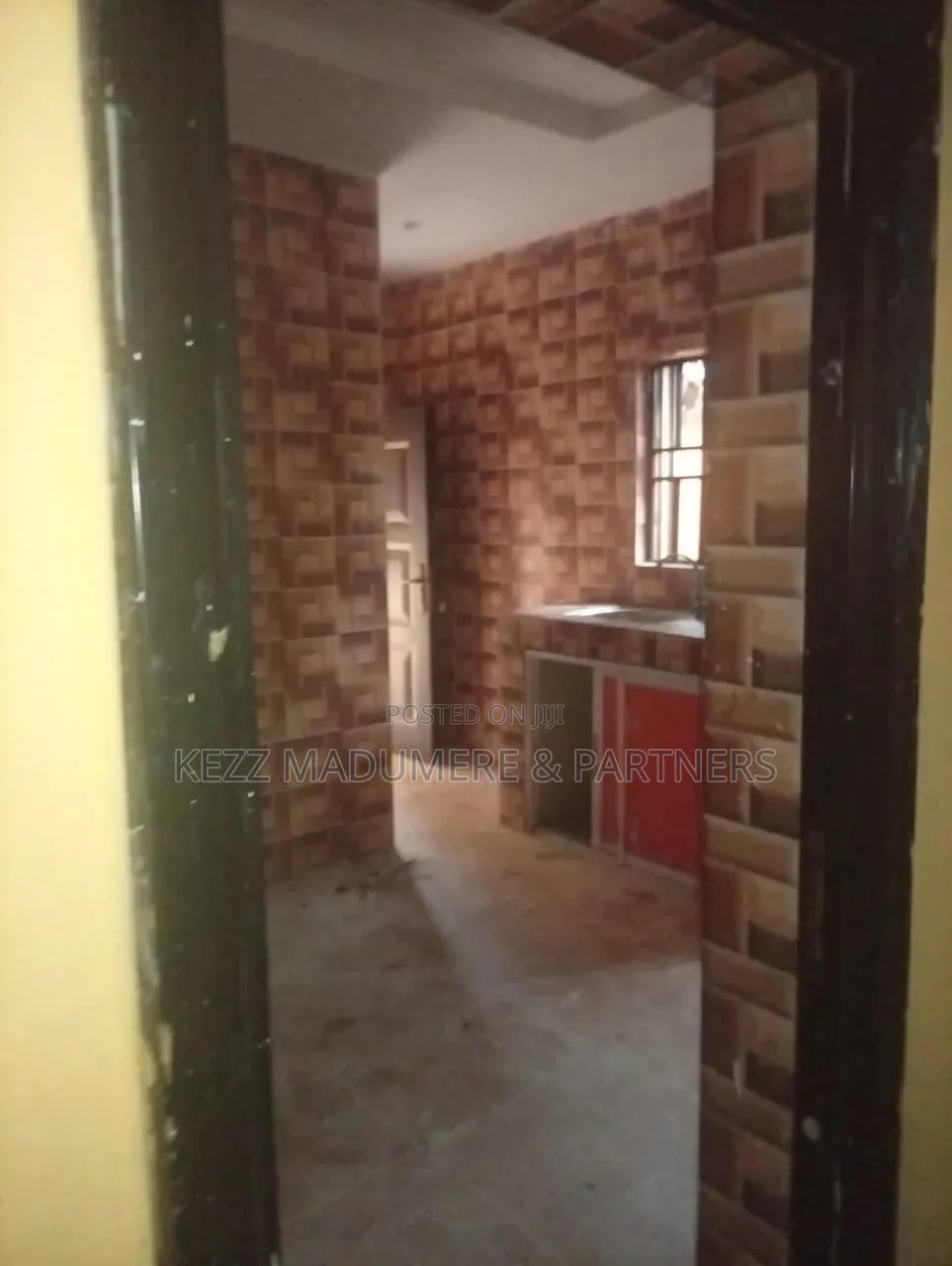 2bdrm Block of Flats in Rukpokwu Eneka Road for rent