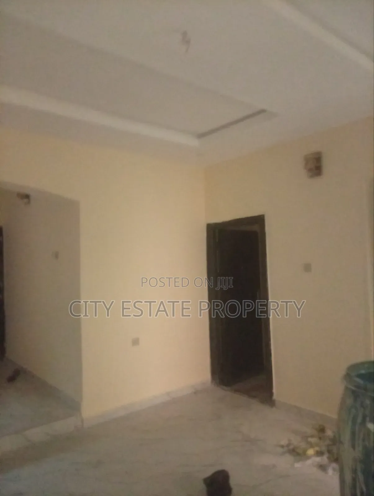 2bdrm Block of Flats in New Haven, Eneka for rent