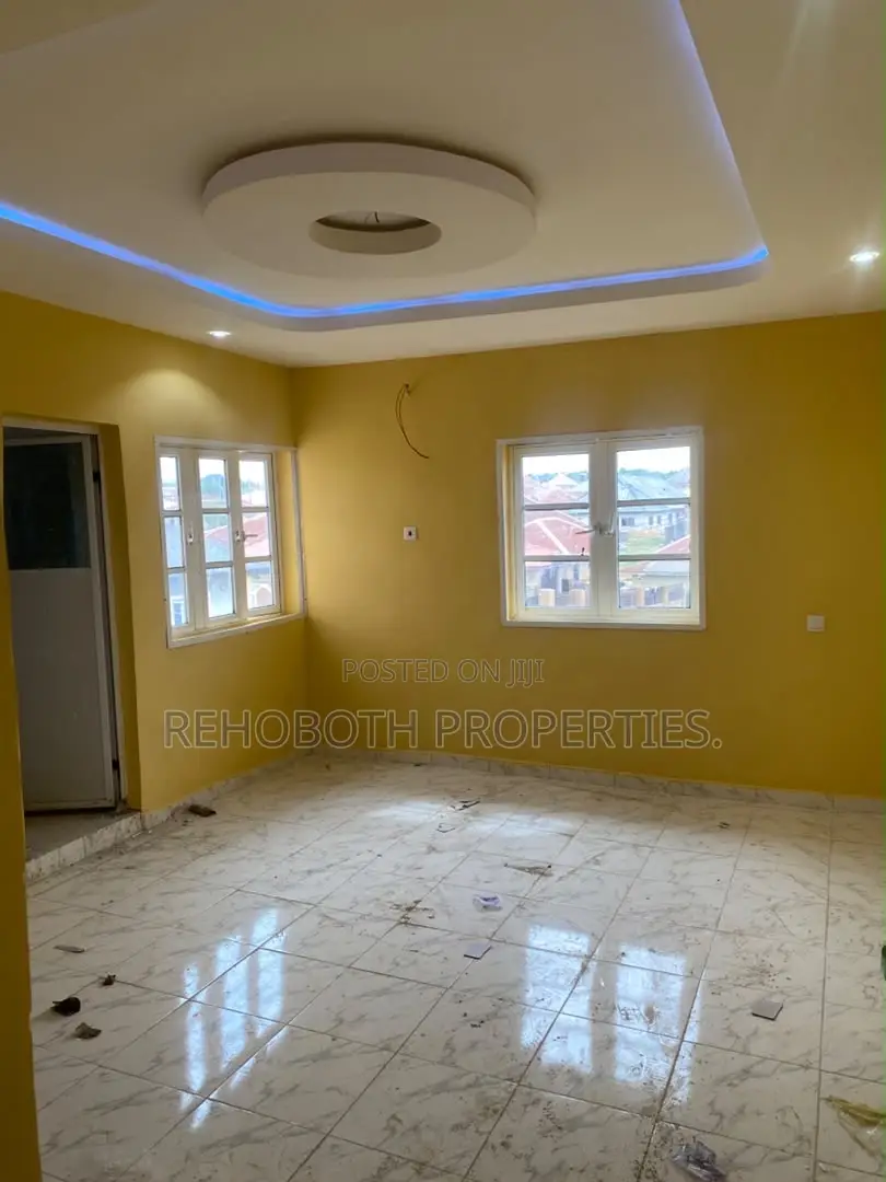 2bdrm Apartment in Abeese Estates, Akala Express for rent