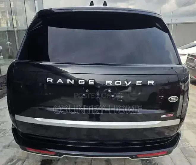 Land Rover Range Rover Vogue 2023 Black